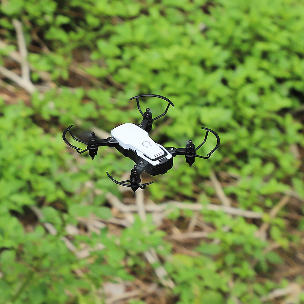 Mini LF606 Foldable Wifi FPV 2.4GHz 6-Axis RC Quadcopter Drone Helicopter Toy