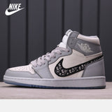 Chaussures de cesta-bola homme et femme original   aj 1 mid light fume gris taille 36-44 - Virtual Blue Store