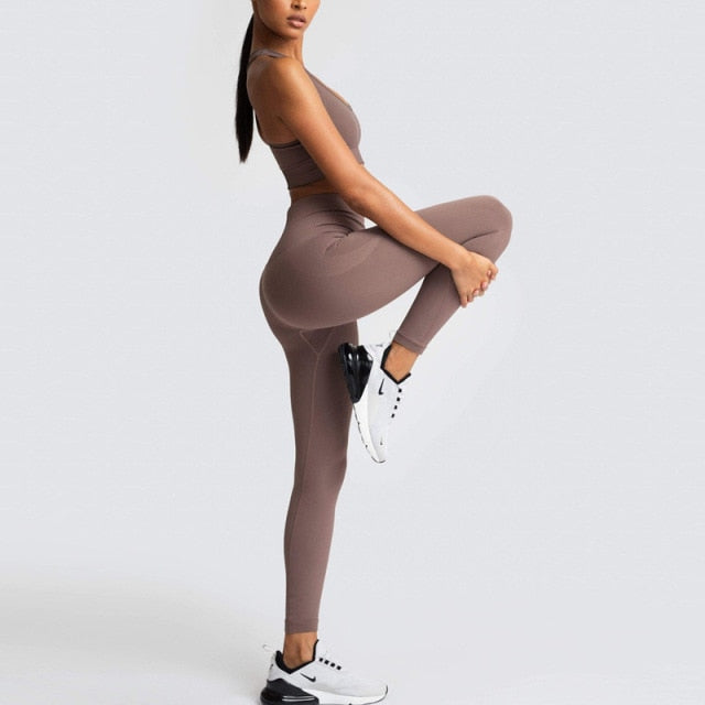 BBSJ Yoga Suit Fitness Wear Leggings Seamless Sports Bra Women's Two Piece  Long Pants Bra (Color : C, Size : Medium) : : Sports & Outdoors